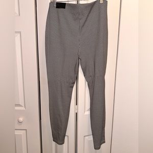 Chinos slimming pants black and white